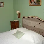 Le Relais Du Lyon D'or Angles-sur-lʼAnglin