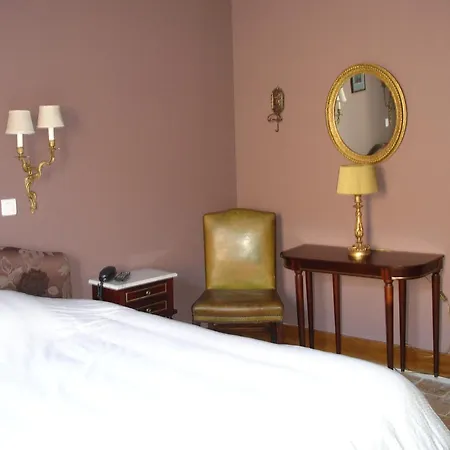 Hotel Le Relais Du Lyon D'or 3*