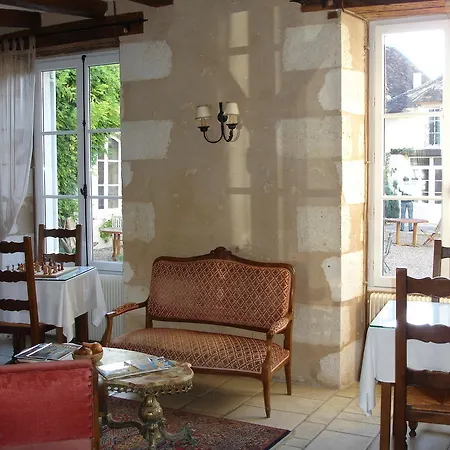 Hotel Le Relais Du Lyon D'or 3*