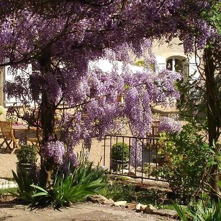 Hotel Le Relais Du Lyon D'or 3*